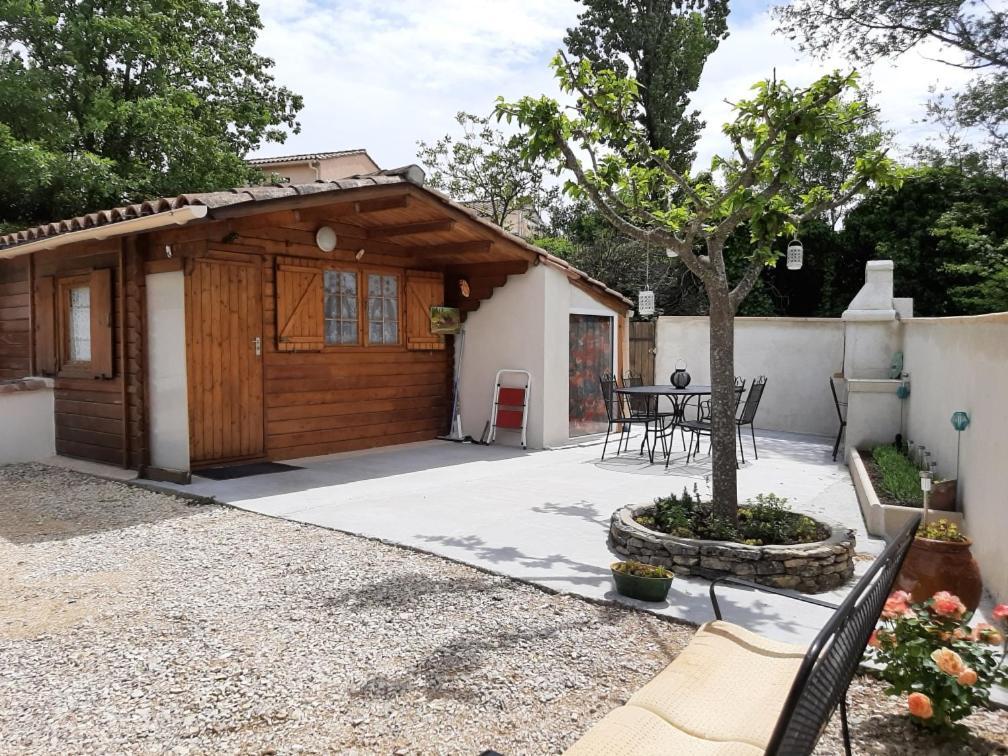 Chalet Au Pied Du Mont Ventoux Mormoiron Екстериор снимка